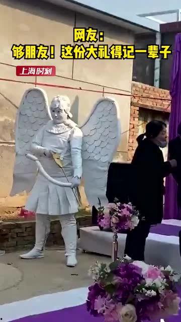 扮演丘比特,爱情神话的浪漫演绎